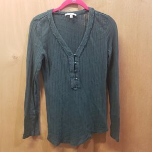 William Rast Woodland North Ribbed Long Sleeve Henley Tee
Green
Sz Medium
EEE